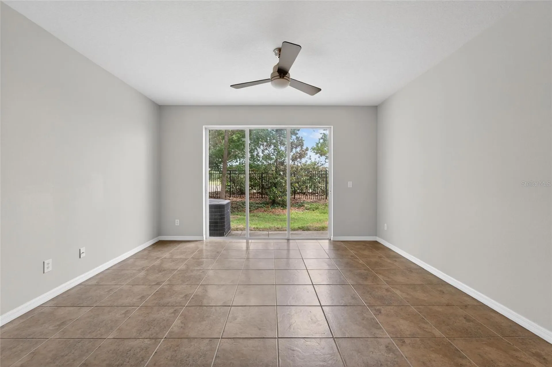 5028 White Sanderling Court Tampa FL 33619