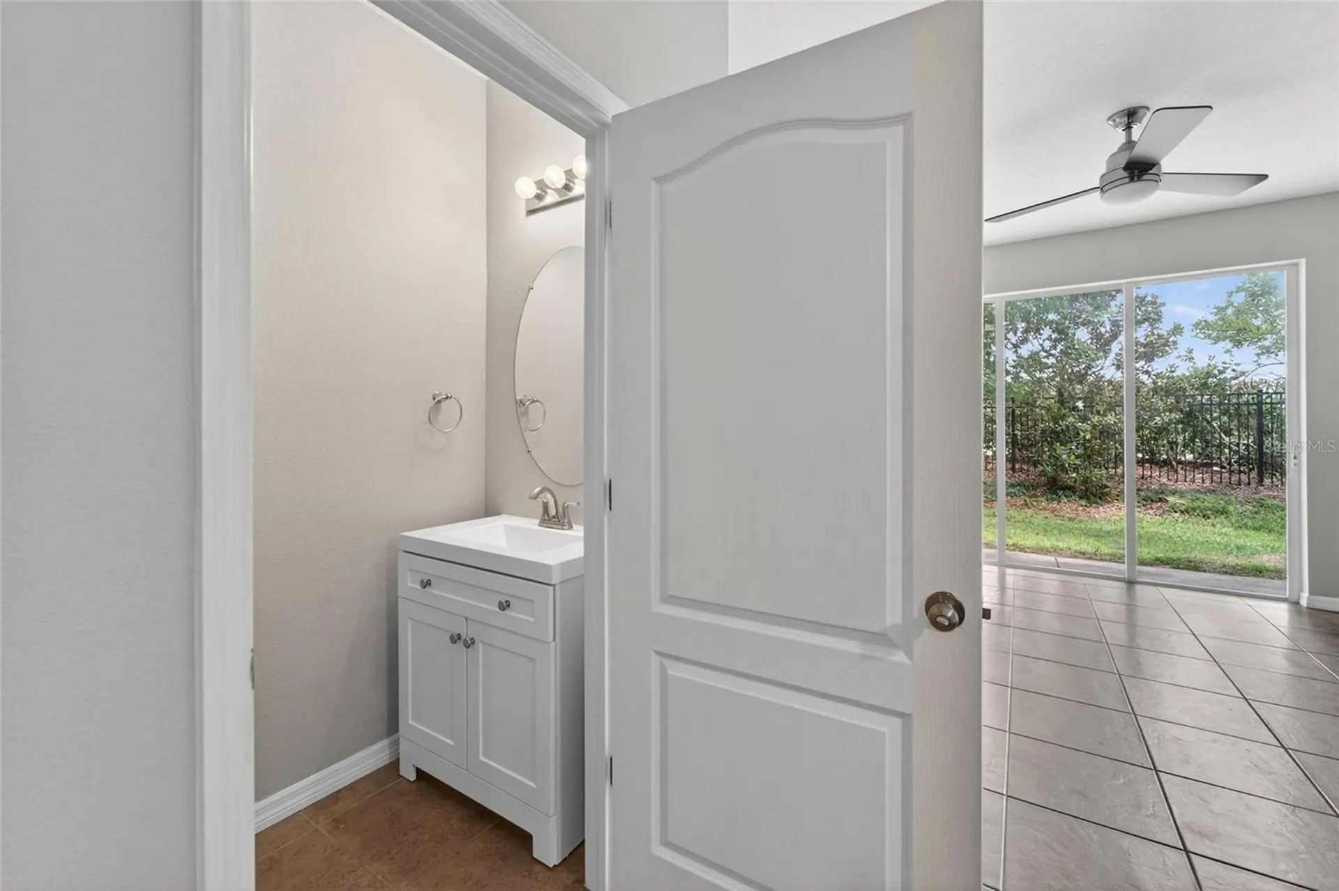 5028 White Sanderling Court Tampa FL 33619