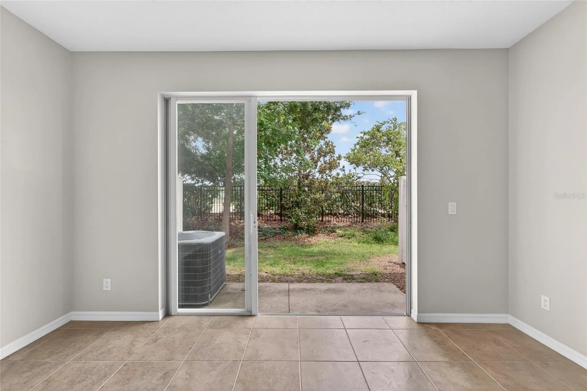 5028 White Sanderling Court Tampa FL 33619