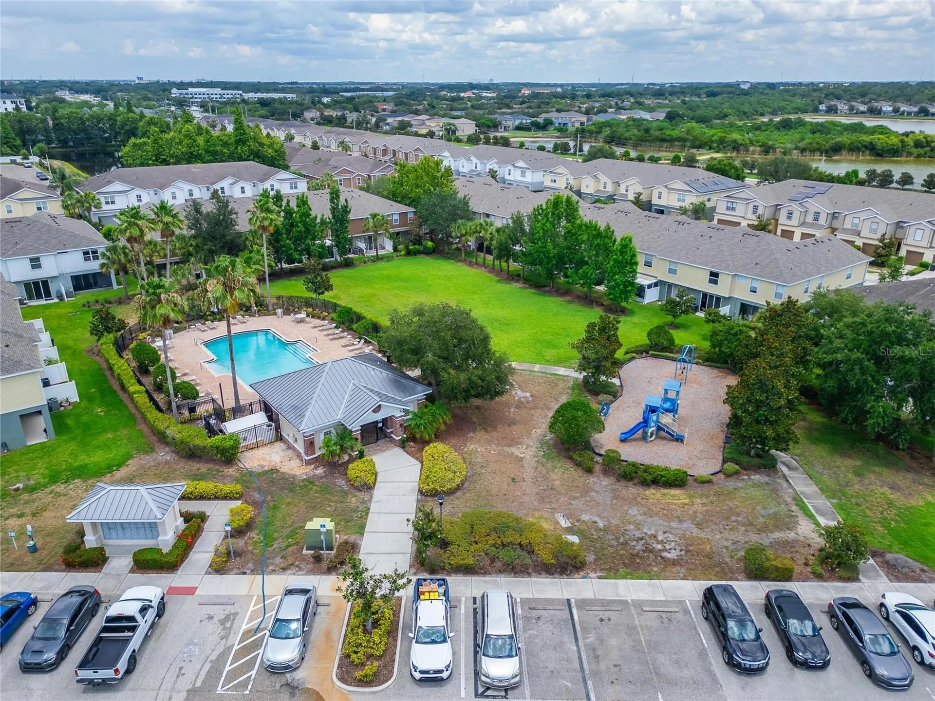 5028 White Sanderling Court Tampa FL 33619