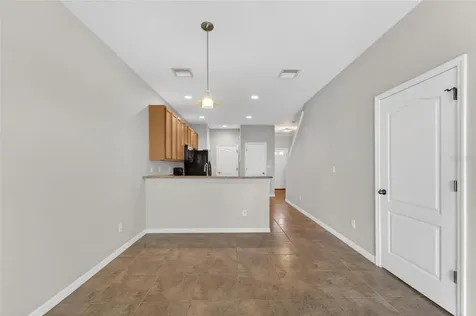 5028 White Sanderling Court Tampa FL 33619