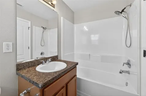 5028 White Sanderling Court Tampa FL 33619