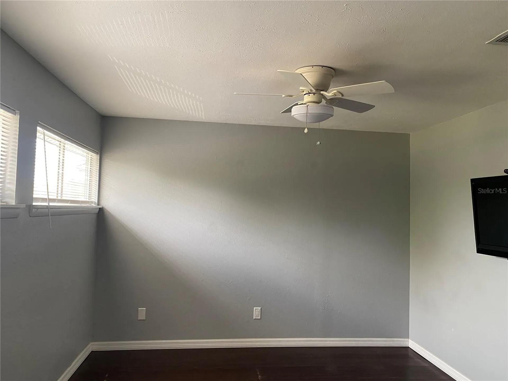 4394 Sandner Drive Sarasota FL 34243