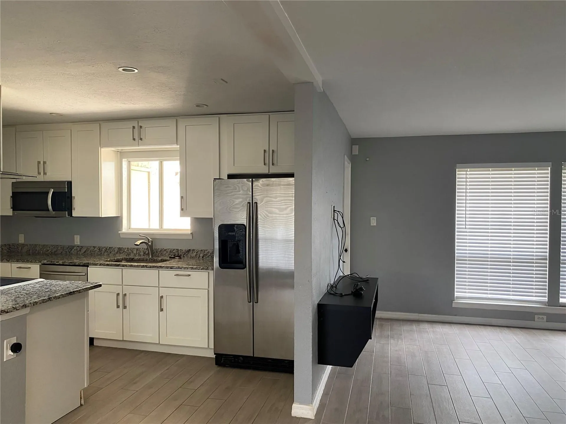 4394 Sandner Drive Sarasota FL 34243