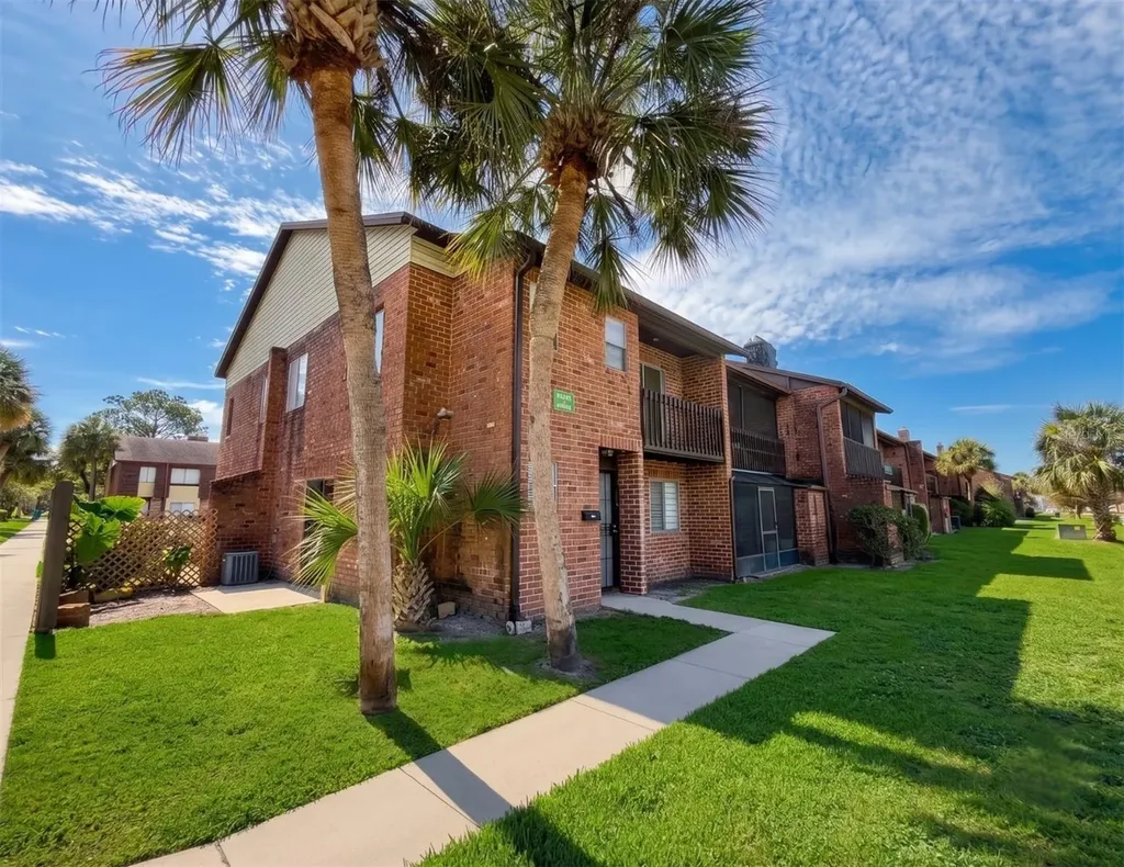 5100 Picadilly Circus Court Orlando FL 32839