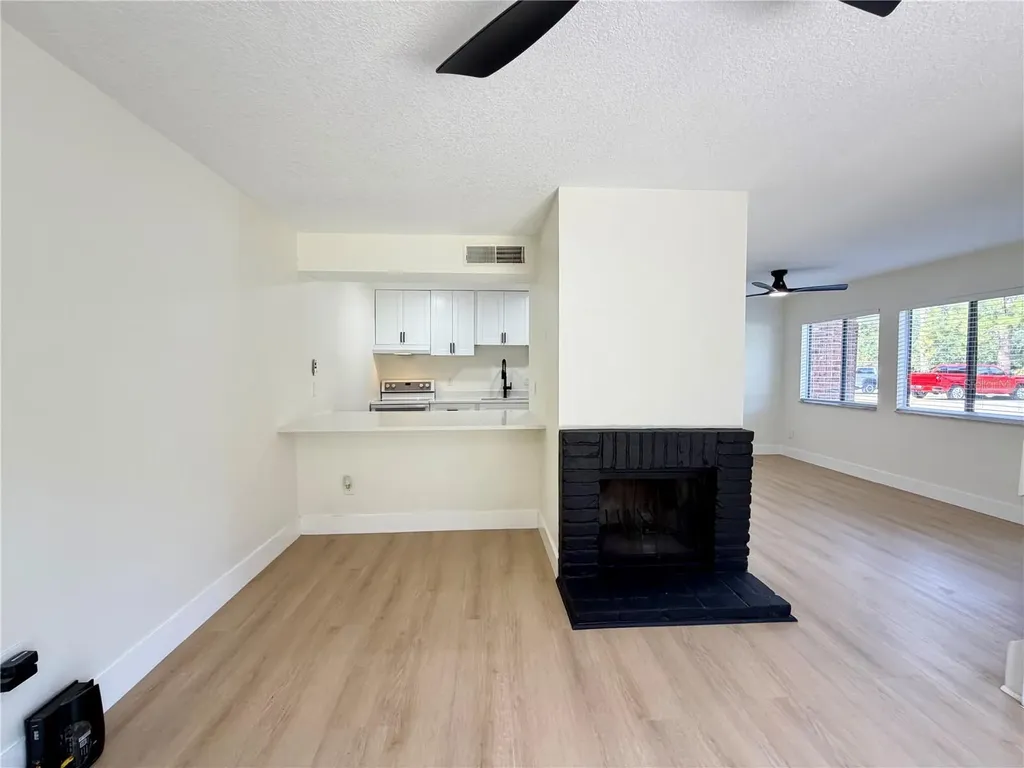 5100 Picadilly Circus Court Orlando FL 32839