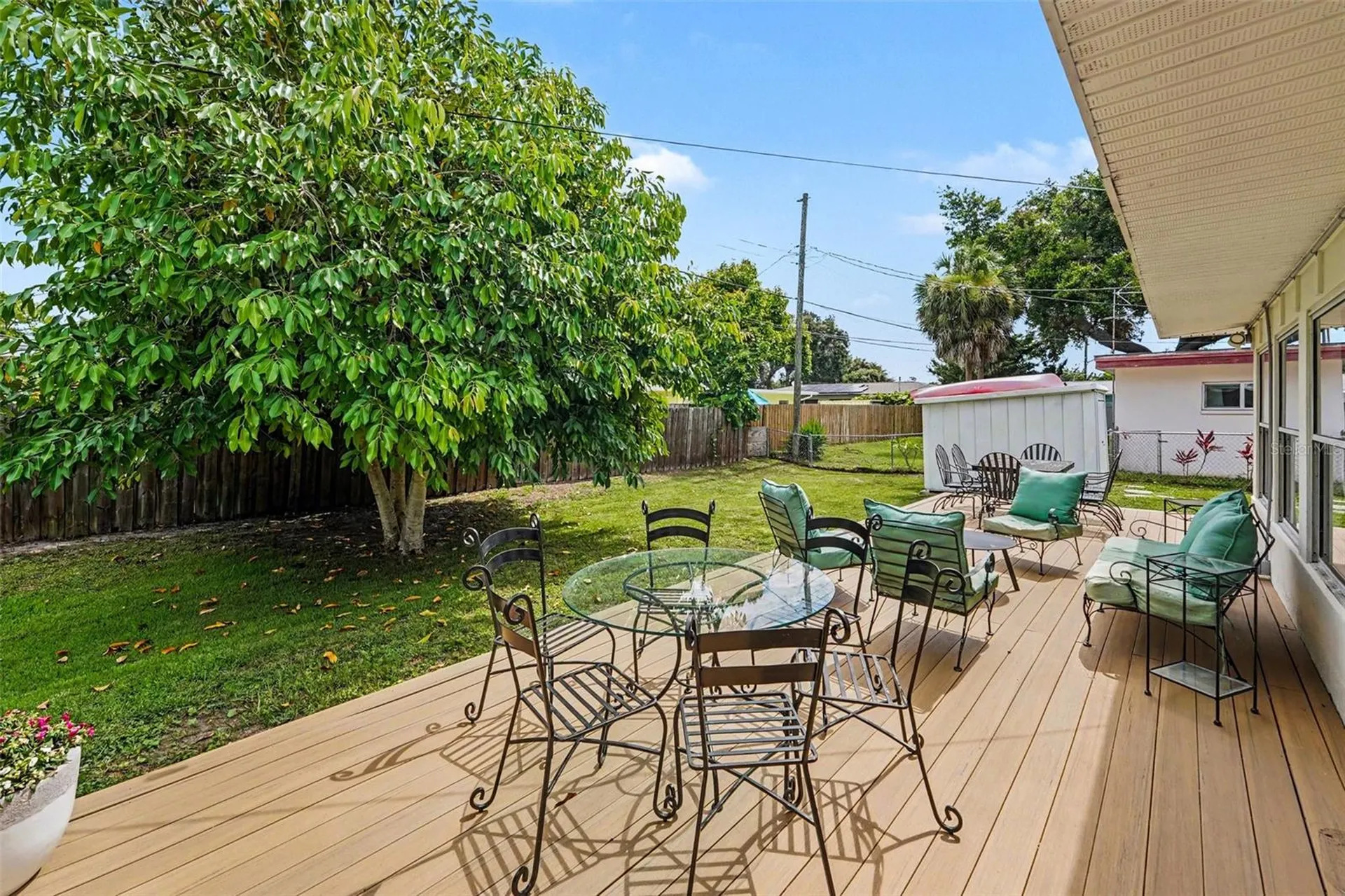 6825 11th Avenue N St Petersburg FL 33710