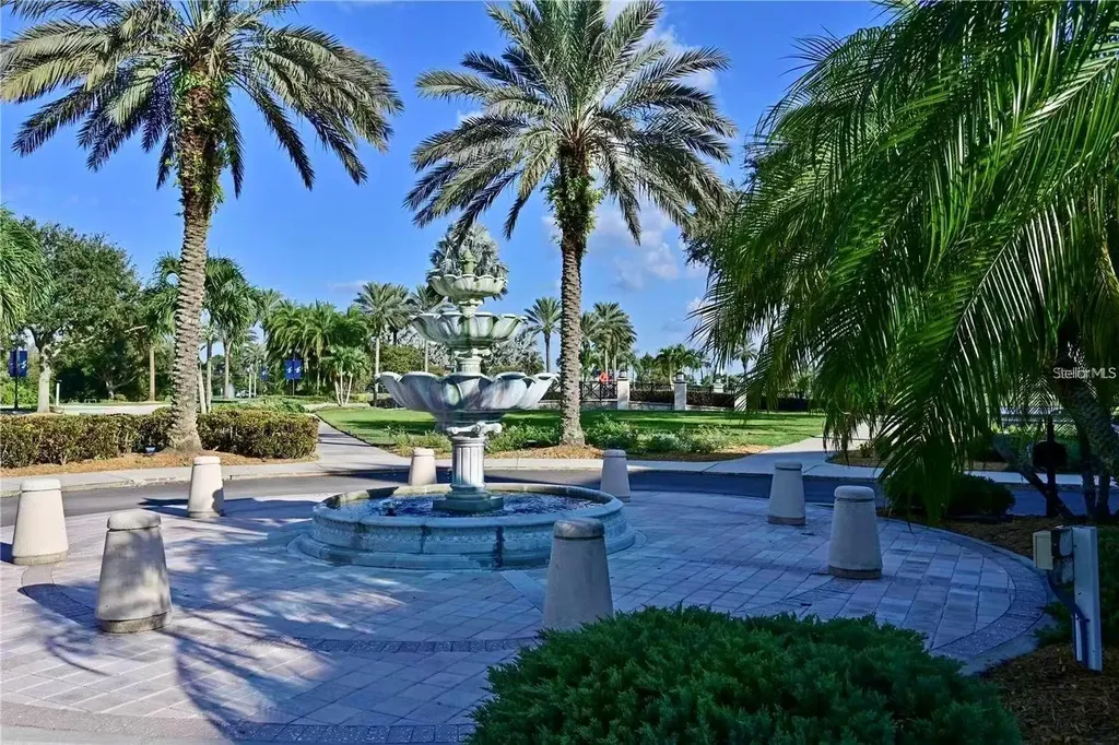 308 Shore Crab Way Apollo Beach FL 33572