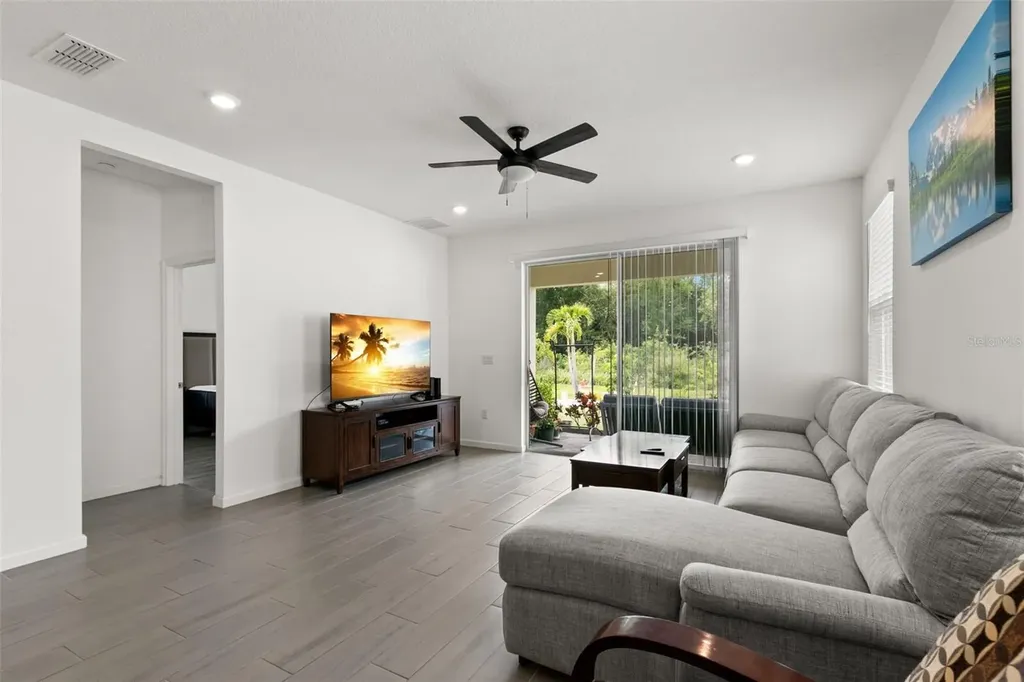 308 Shore Crab Way Apollo Beach FL 33572