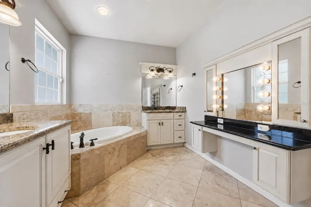 1621 NW 94th Street Gainesville FL 32606