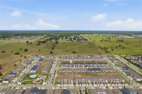 1122 Seaside Mist Trail Kissimmee FL 34747