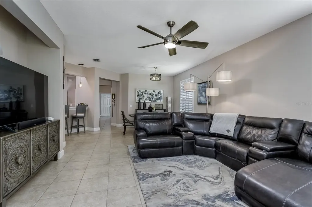312 Seneca Falls Drive Apollo Beach FL 33572