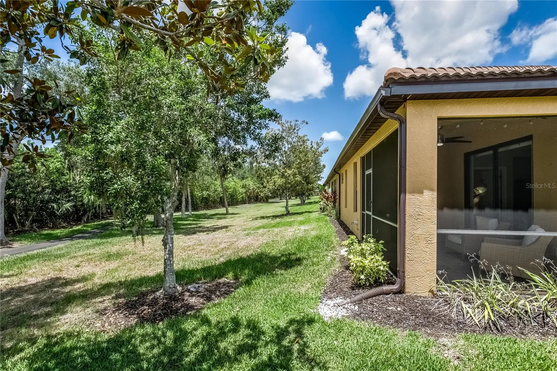 312 Seneca Falls Drive Apollo Beach FL 33572