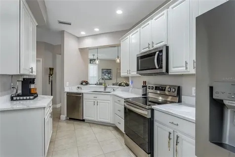 312 Seneca Falls Drive Apollo Beach FL 33572