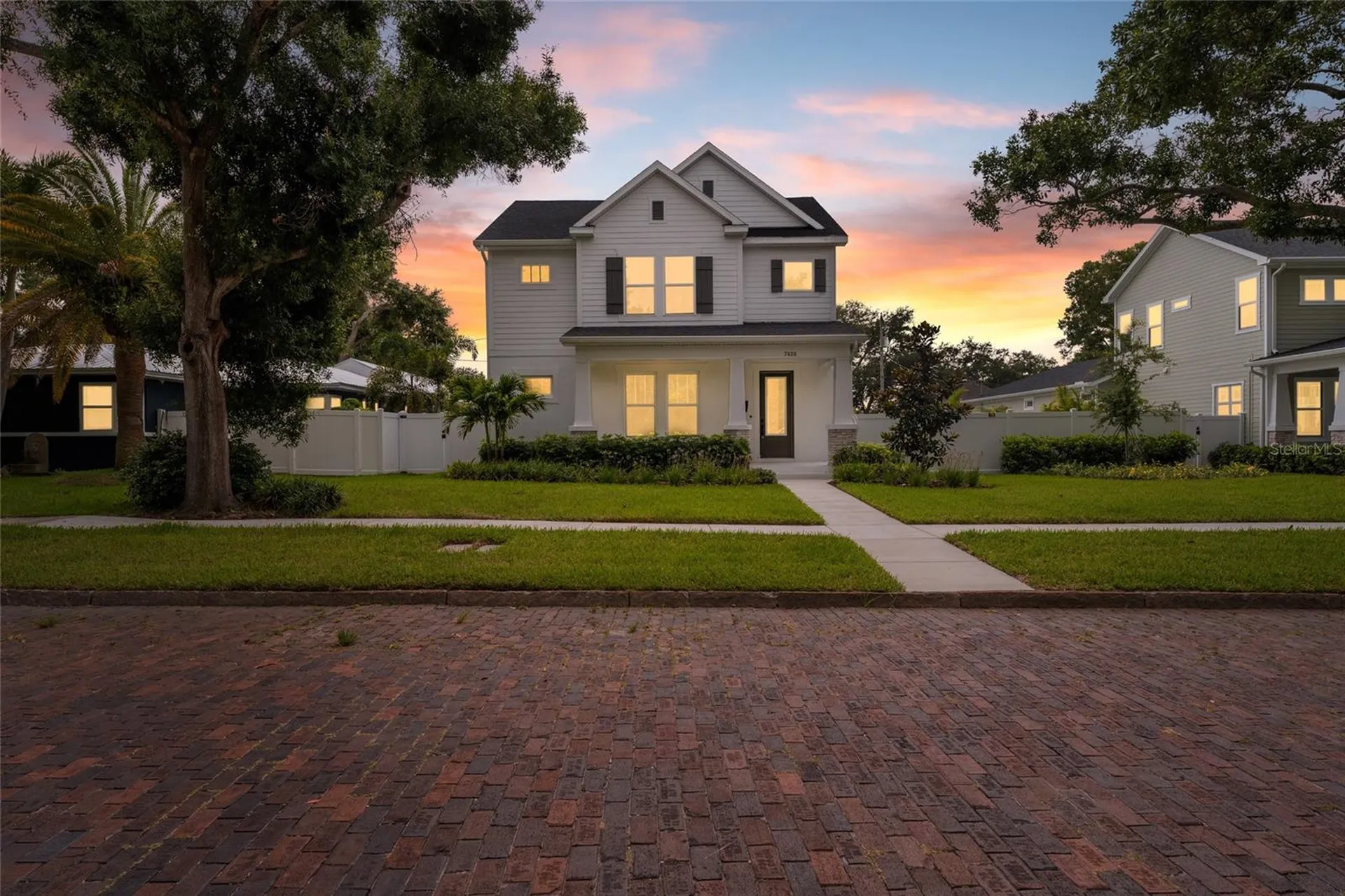 St Petersburg FL, 7428 Burlington Avenue N