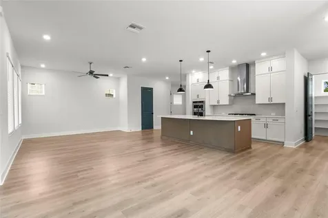 7428 Burlington Avenue N St Petersburg FL 33710