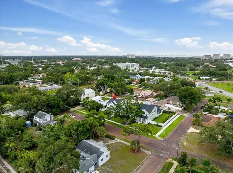 7428 Burlington Avenue N St Petersburg FL 33710
