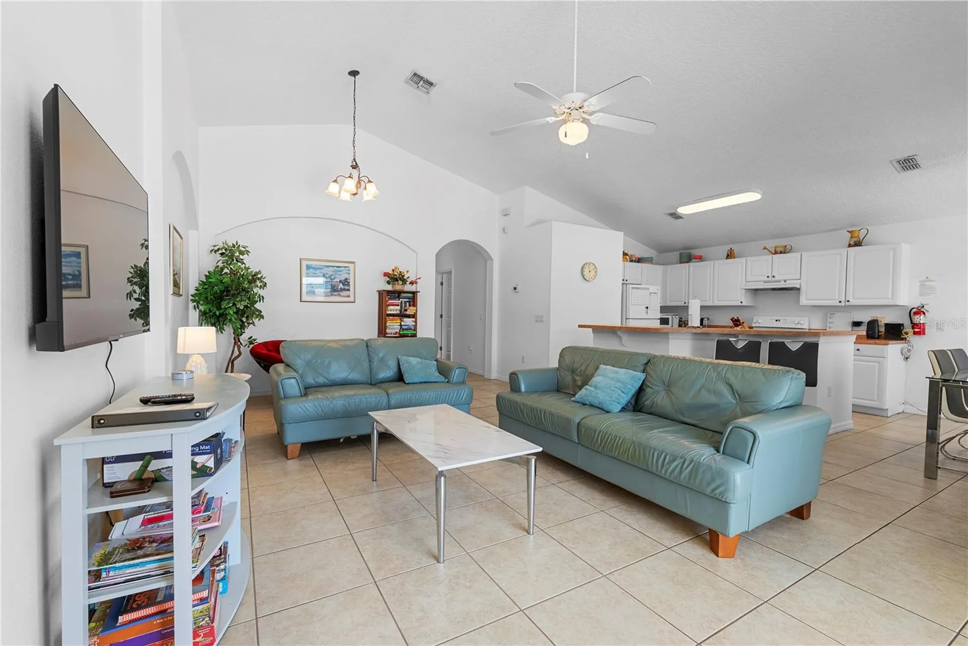 4811 Cumbrian Lakes Drive Kissimmee FL 34746
