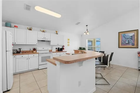 4811 Cumbrian Lakes Drive Kissimmee FL 34746