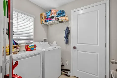 3915 Gainer Springs Avenue New Port Richey FL 34653