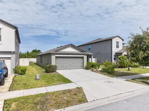 3915 Gainer Springs Avenue New Port Richey FL 34653