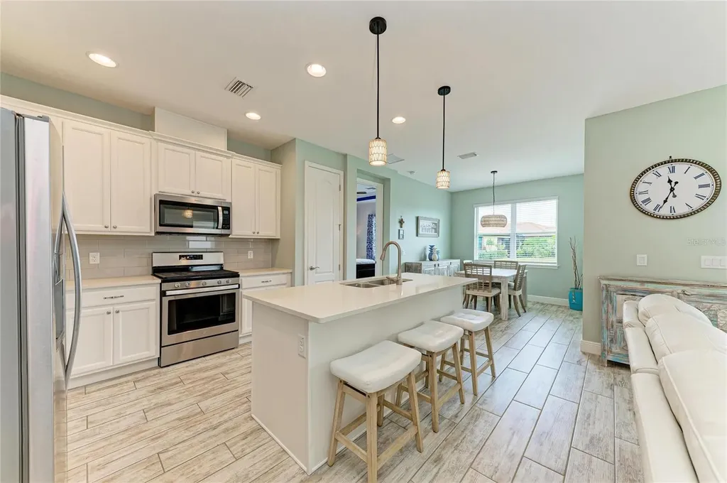 4809 Tobermory Way Bradenton FL 34211