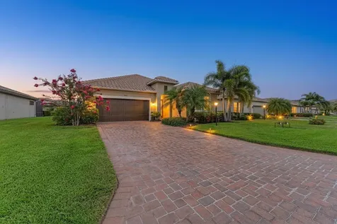 4809 Tobermory Way Bradenton FL 34211