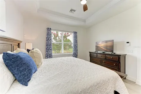 4809 Tobermory Way Bradenton FL 34211