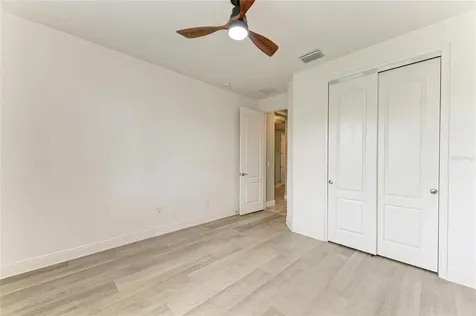 4809 Tobermory Way Bradenton FL 34211