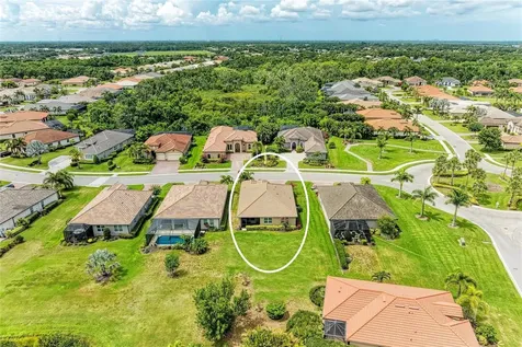 4809 Tobermory Way Bradenton FL 34211