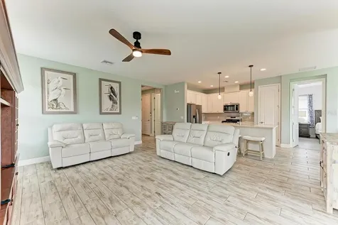 4809 Tobermory Way Bradenton FL 34211