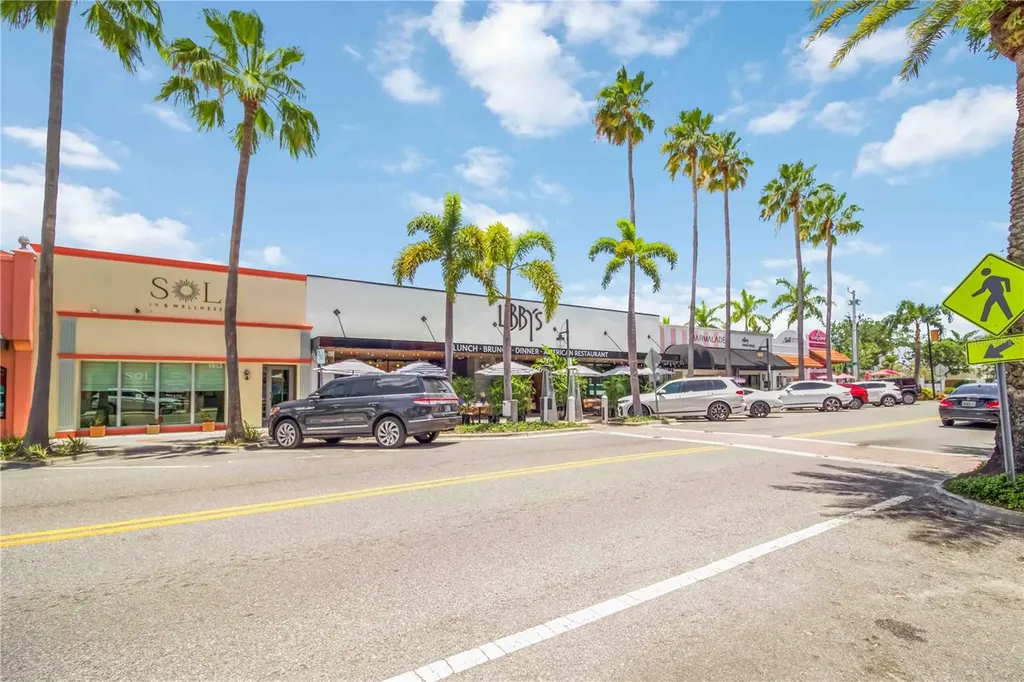 2373 Prospect Street Sarasota FL 34239