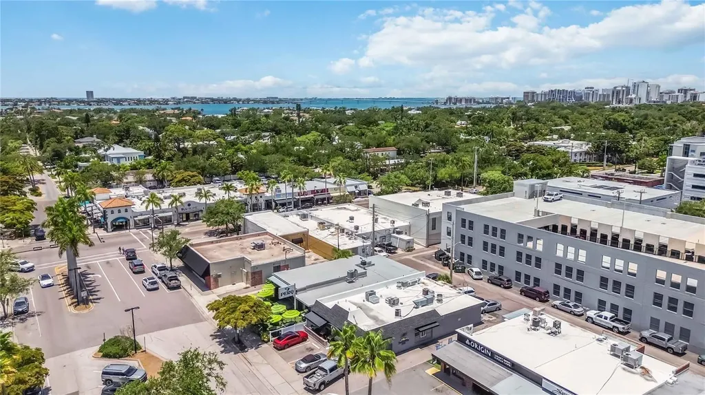 2373 Prospect Street Sarasota FL 34239