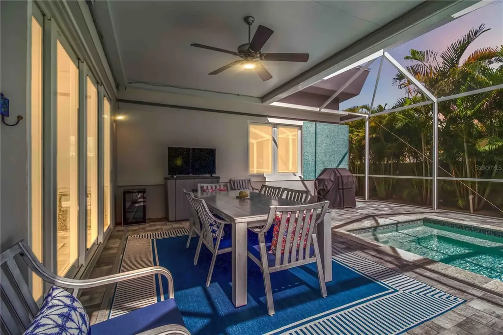 2373 Prospect Street Sarasota FL 34239