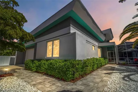 2373 Prospect Street Sarasota FL 34239