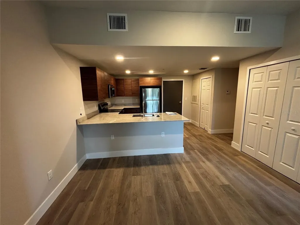 4424 S Texas Avenue Orlando FL 32839