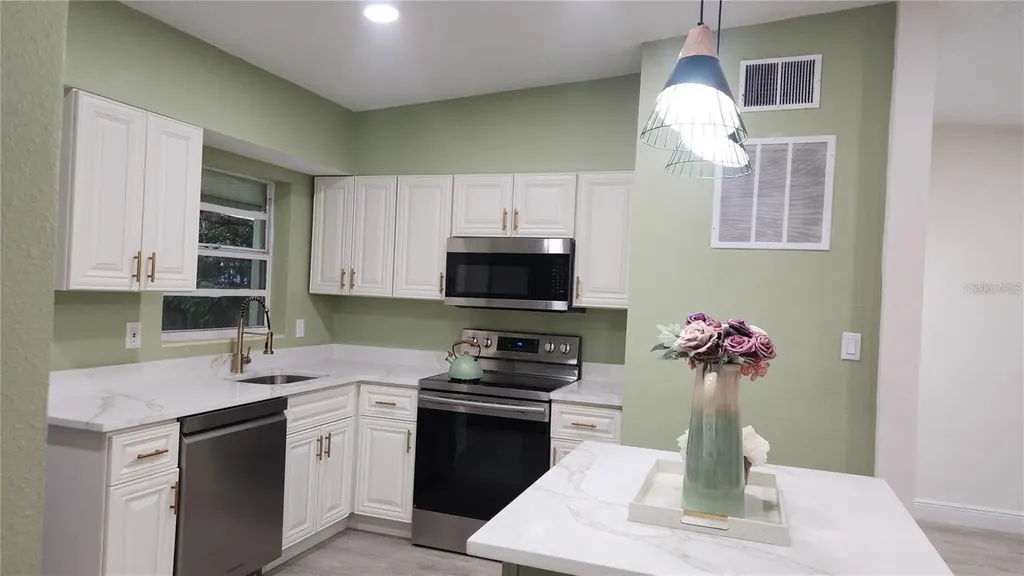 1711 37th Street Orlando FL 32839