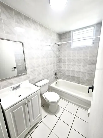 2 Roosevelt Garden Ceiba PR 00735