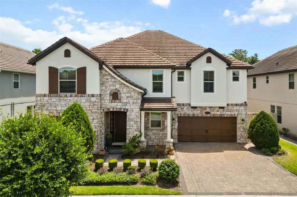 10713 Belle Maisons Drive Orlando FL 32832