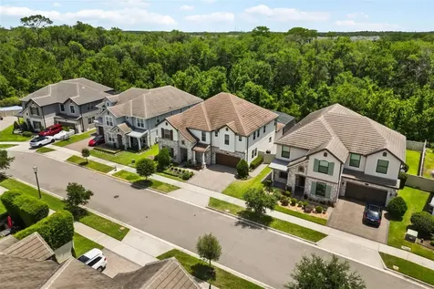10713 Belle Maisons Drive Orlando FL 32832