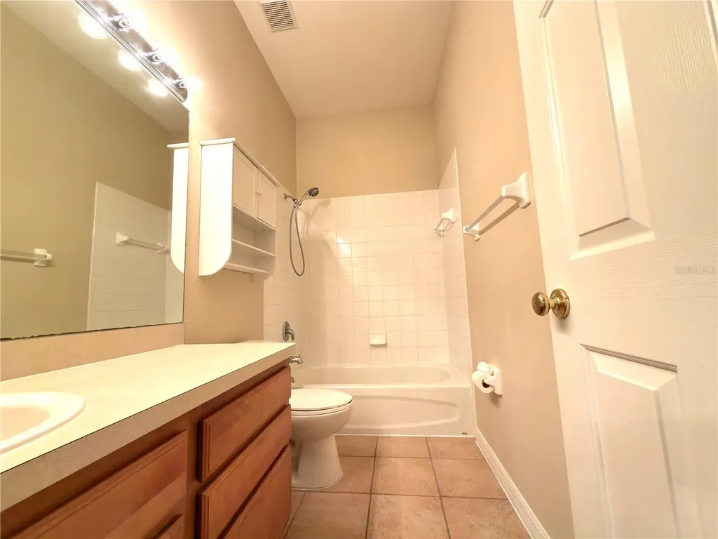 2437 Earlswood Court Brandon FL 33510