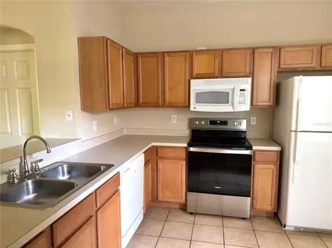 2437 Earlswood Court Brandon FL 33510