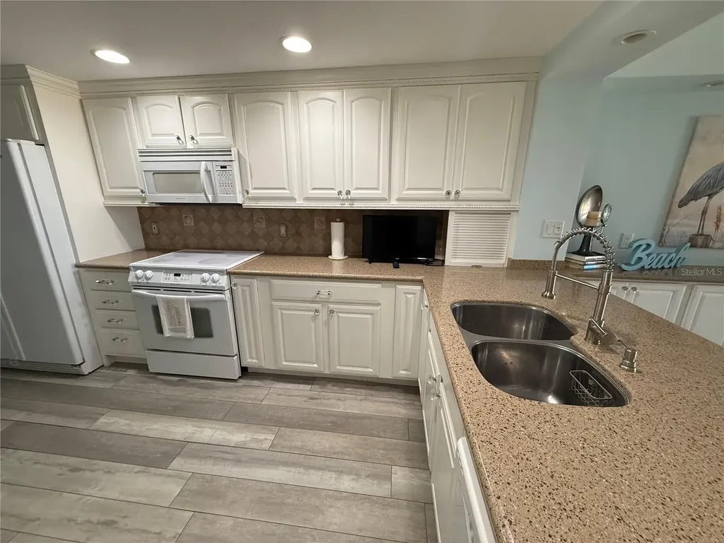 19700 Gulf Boulevard Indian Shores FL 33785