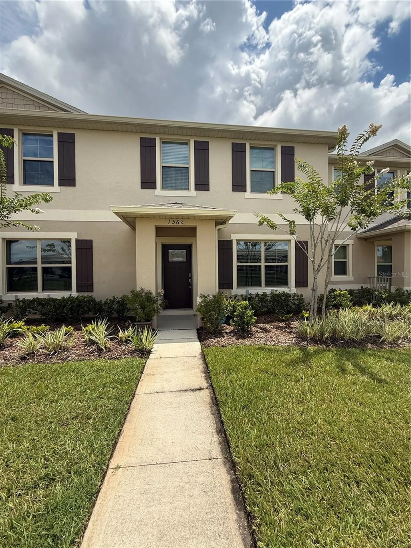 1562 Carbondale Row Kissimmee FL 34744