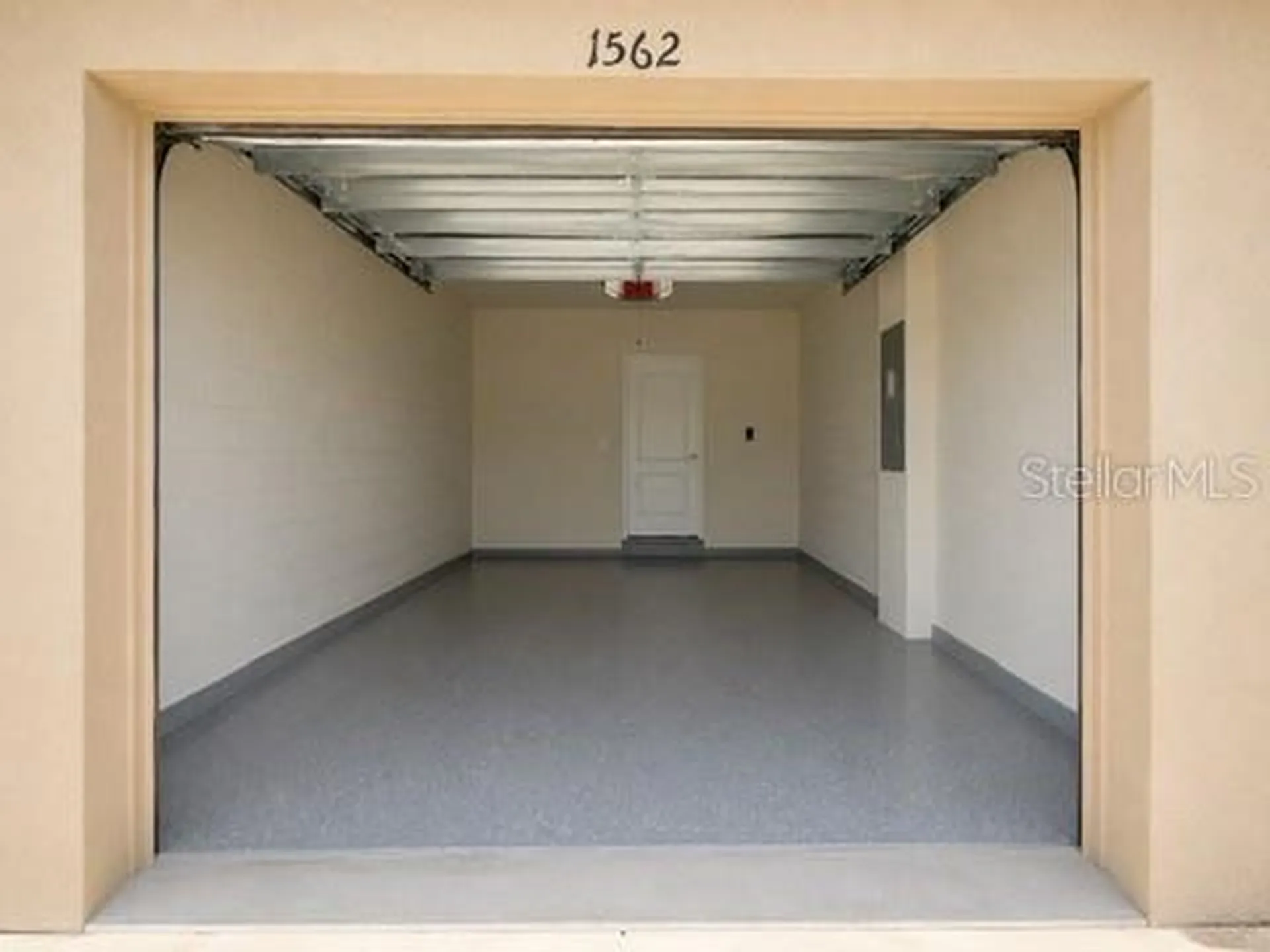 1562 Carbondale Row Kissimmee FL 34744
