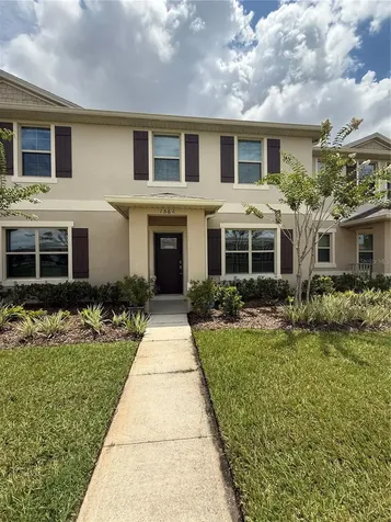 1562 Carbondale Row Kissimmee FL 34744