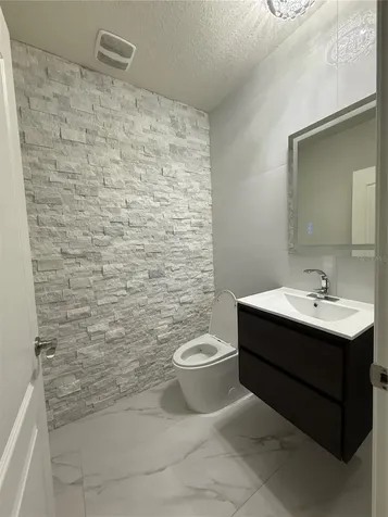 1562 Carbondale Row Kissimmee FL 34744