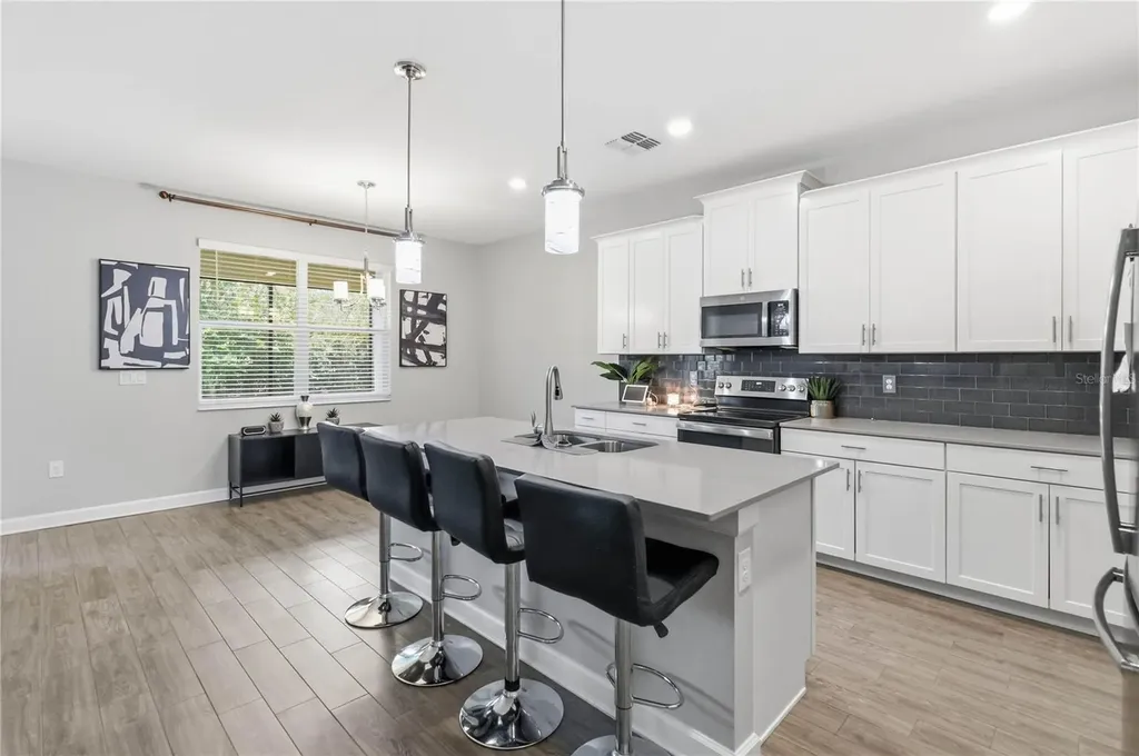 472 Brunswick Drive Davenport FL 33837