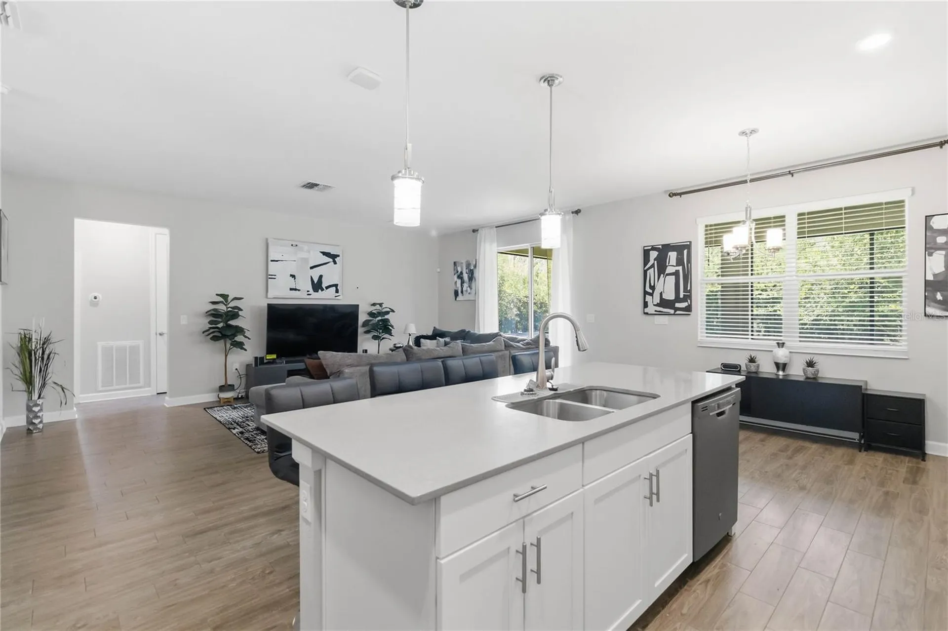472 Brunswick Drive Davenport FL 33837
