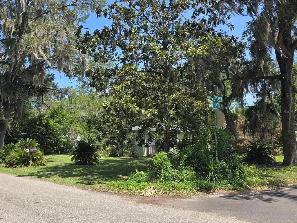 725 NW 33rd Avenue Gainesville FL 32609